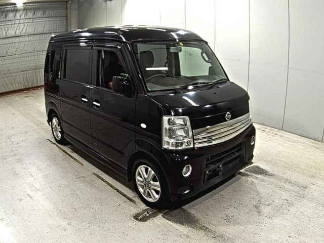 8526 Nissan Clipper rio DR64W 2015 г. (LAA Okayama)